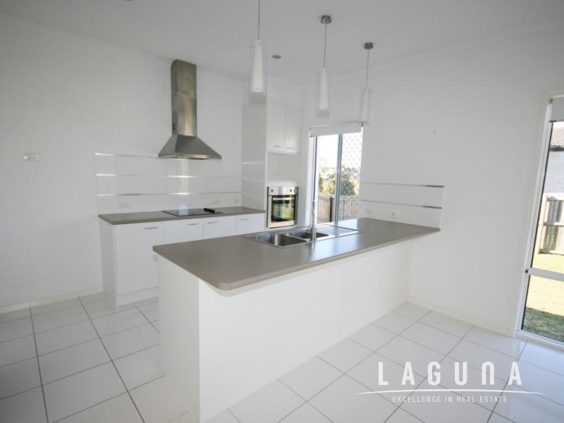 3 Presidential Ave, Jones Hill QLD 4570