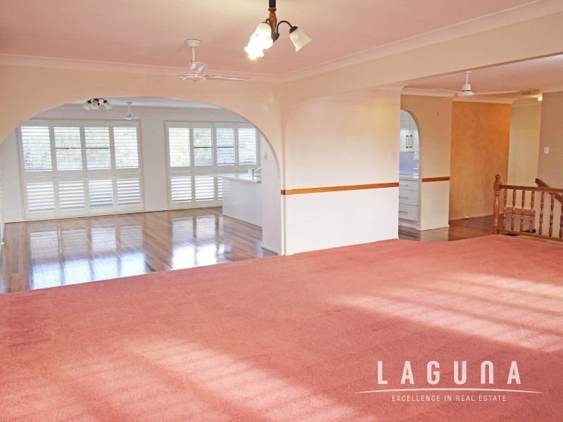 15 Sorensen Road, Southside QLD 4570