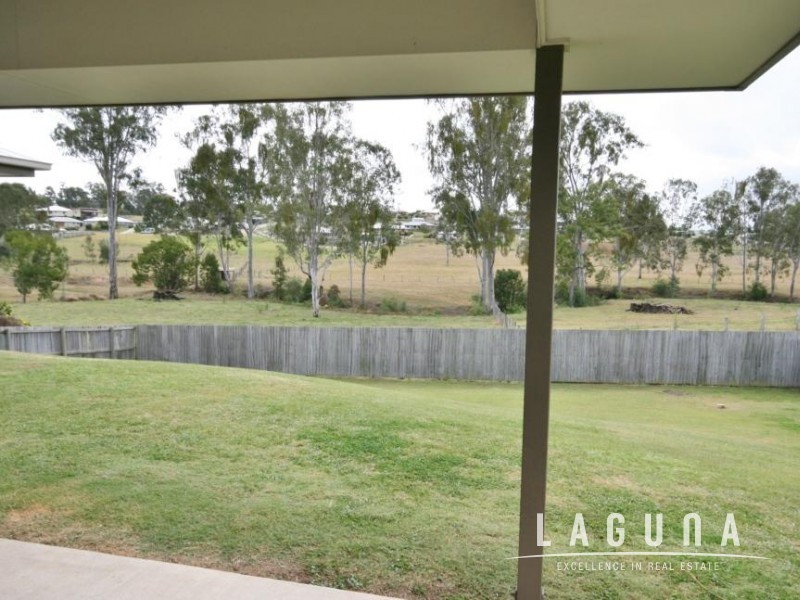 9 Chairmans Close, Jones Hill QLD 4570