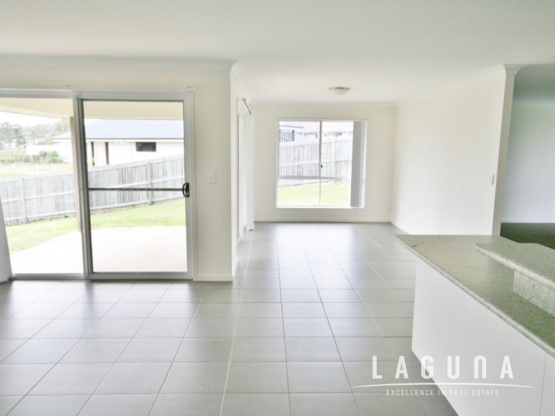 9 Chairmans Close, Jones Hill QLD 4570