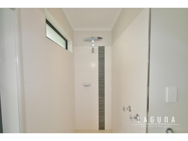 20 Woodland Drive, Southside QLD 4570