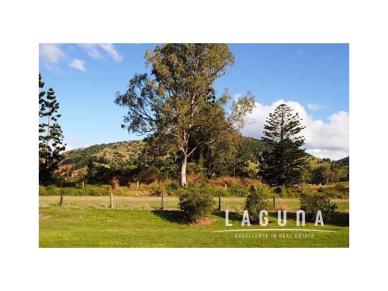 4 Mahaffey Road, Goomboorian QLD 4570