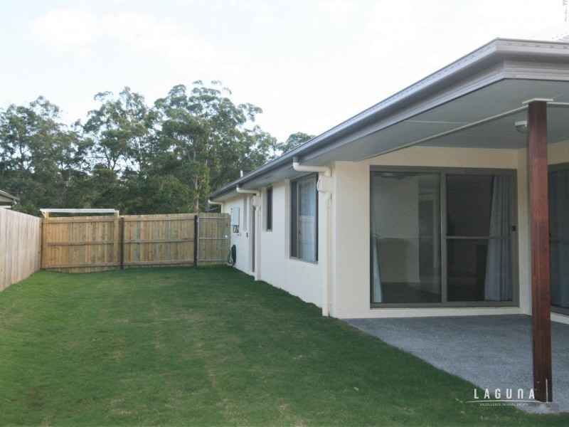 2 Iris Court, Southside QLD 4570