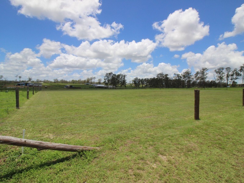 16 Carnoustie Court, Curra QLD 4570
