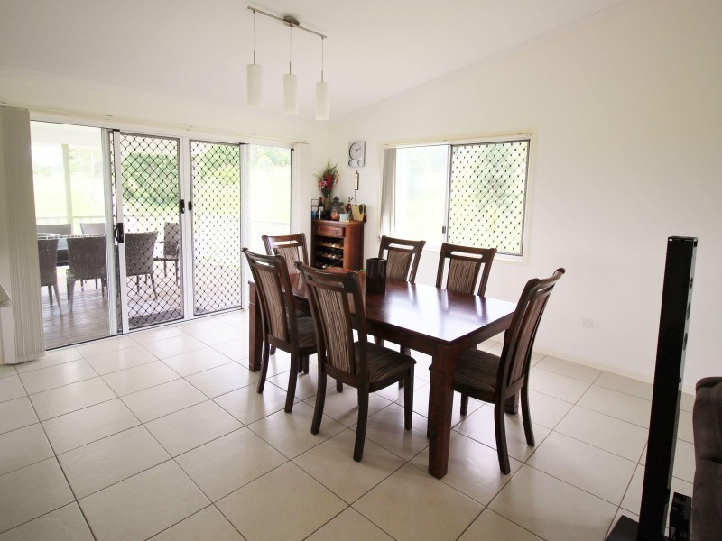 115 Rammutt Road, Chatsworth QLD 4570