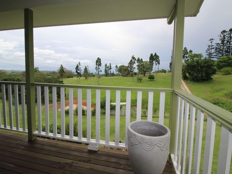 115 Rammutt Road, Chatsworth QLD 4570