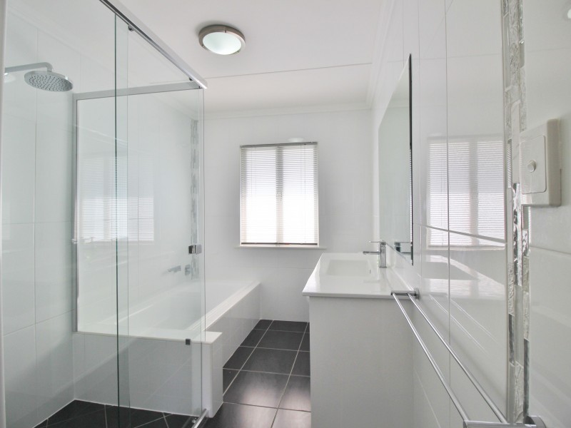 161 Pine Street, Gympie QLD 4570