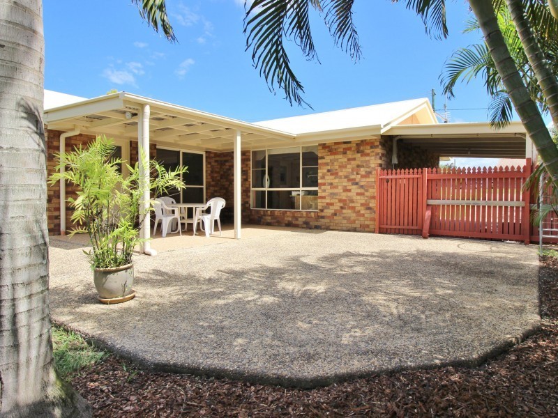 14 Kimberley Avenue, Southside QLD 4570