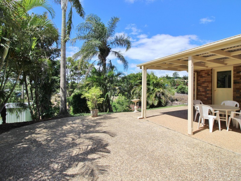 14 Kimberley Avenue, Southside QLD 4570