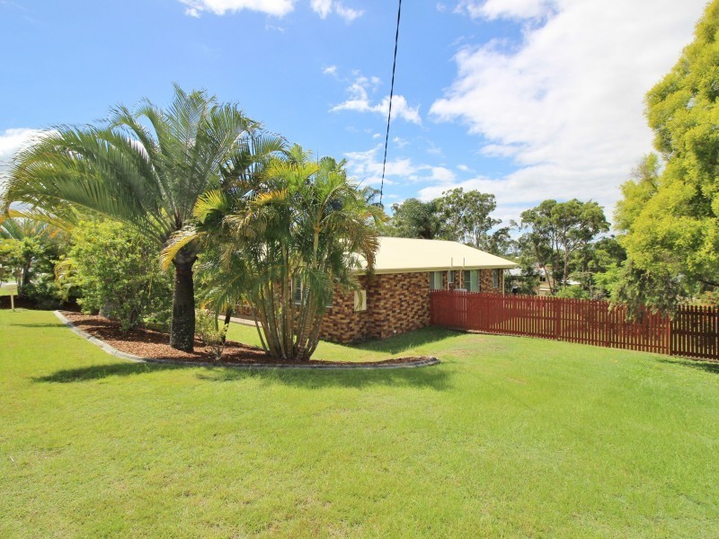 14 Kimberley Avenue, Southside QLD 4570
