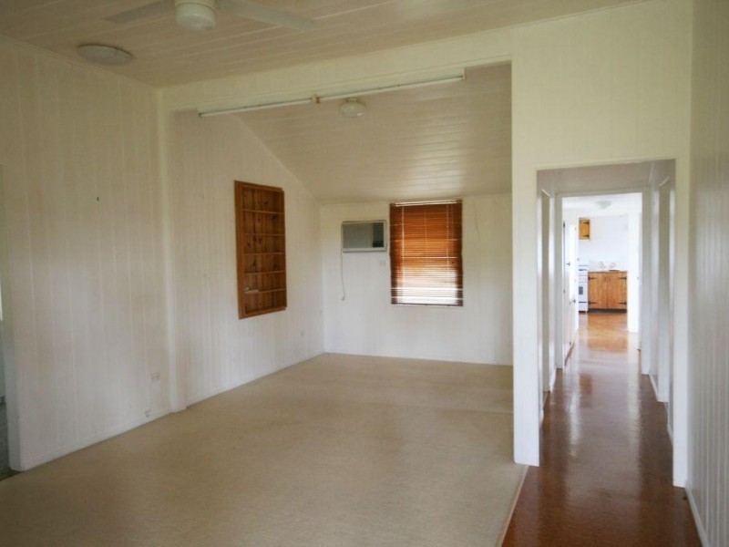 25 Verne Road, Wolvi QLD 4570