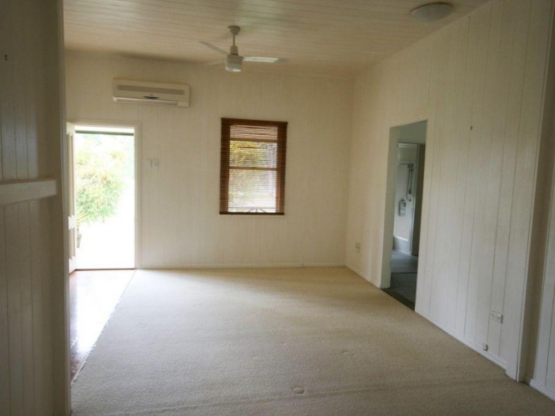 25 Verne Road, Wolvi QLD 4570
