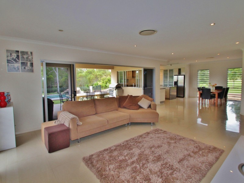 16 Bluewing Boulevard, Banks Pocket QLD 4570
