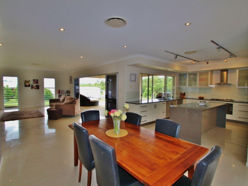 16 Bluewing Boulevard, Banks Pocket QLD 4570