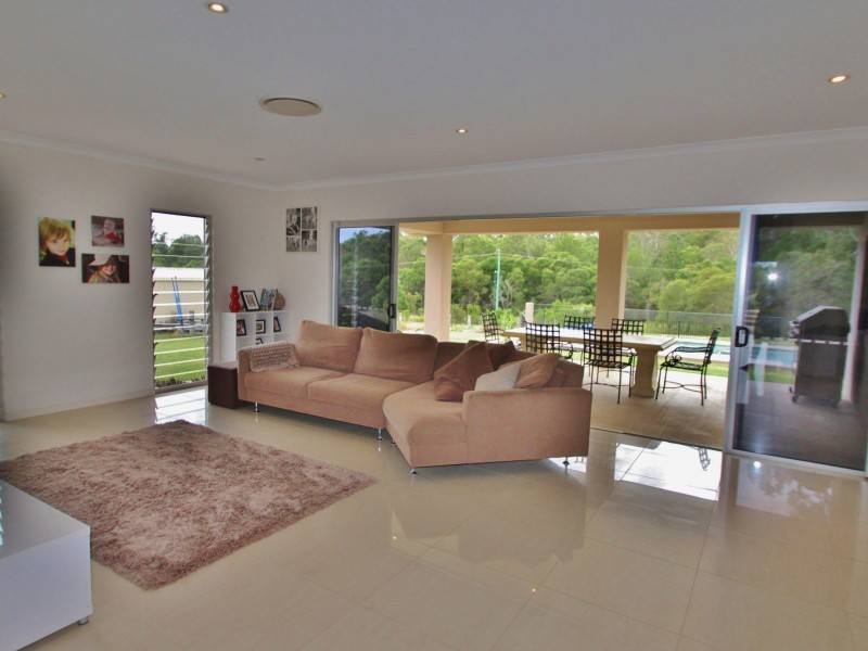 16 Bluewing Boulevard, Banks Pocket QLD 4570
