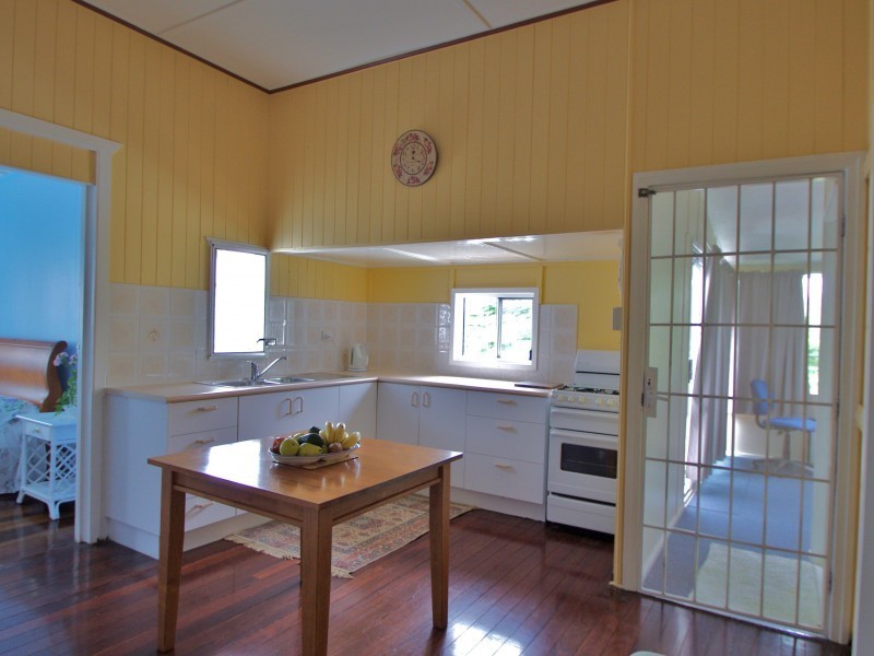 11  Bridge Street, Kilkivan QLD 4600