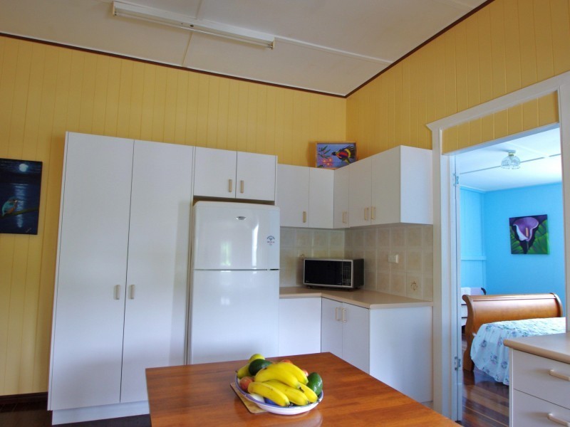 11  Bridge Street, Kilkivan QLD 4600