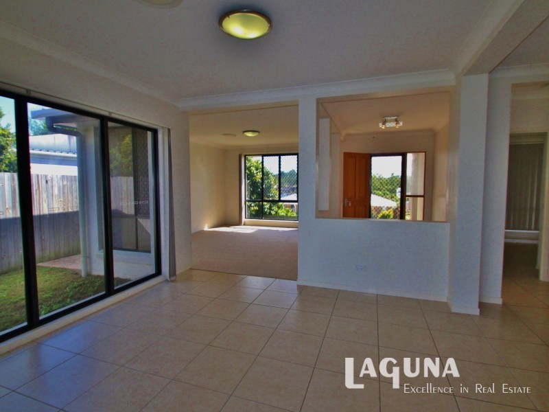 19 Hilltop Avenue, Southside QLD 4570