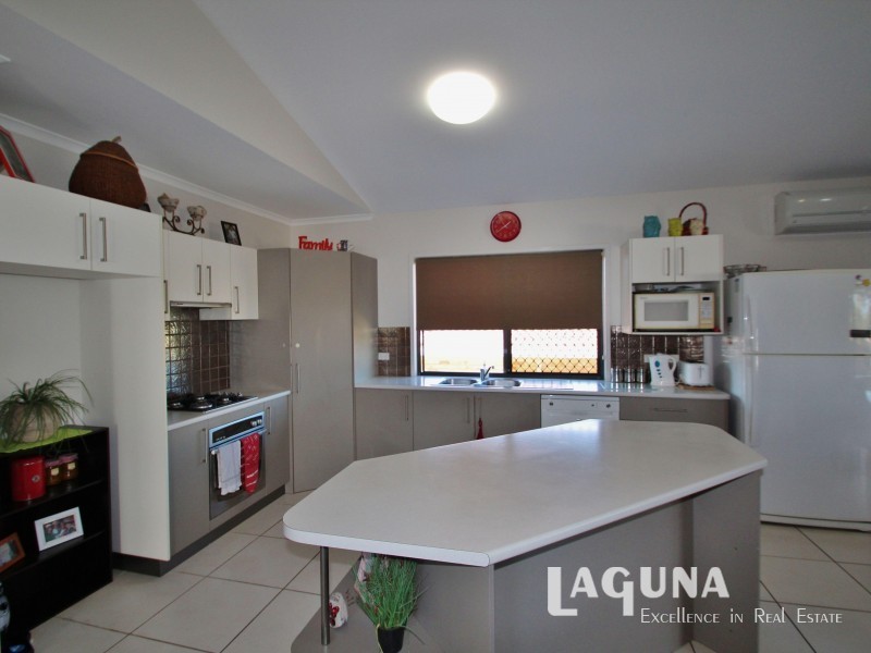 78 Gympie View Drive, Southside QLD 4570
