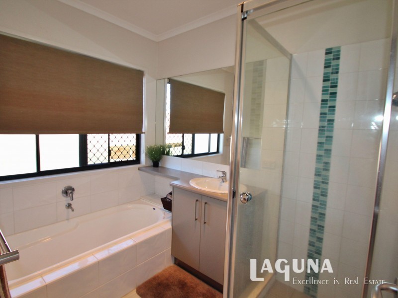 78 Gympie View Drive, Southside QLD 4570