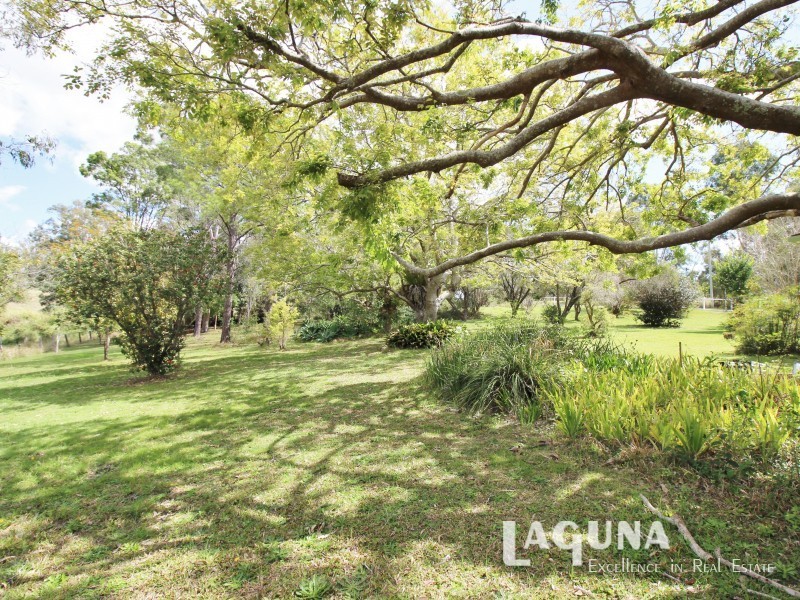 8 Robinson Road, Calico Creek QLD 4570