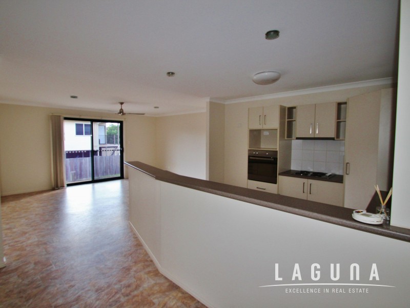8a Bowlers Drive, Southside QLD 4570