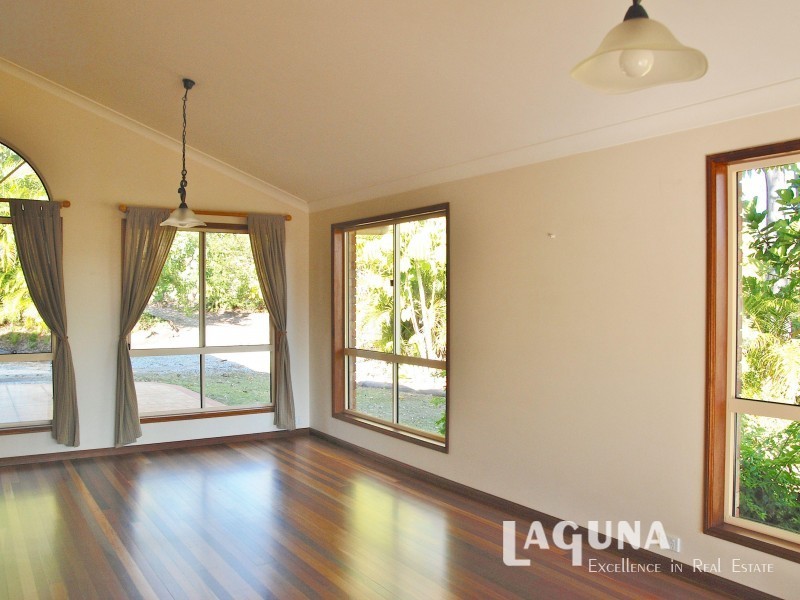 8  Lindsay Street, Southside QLD 4570