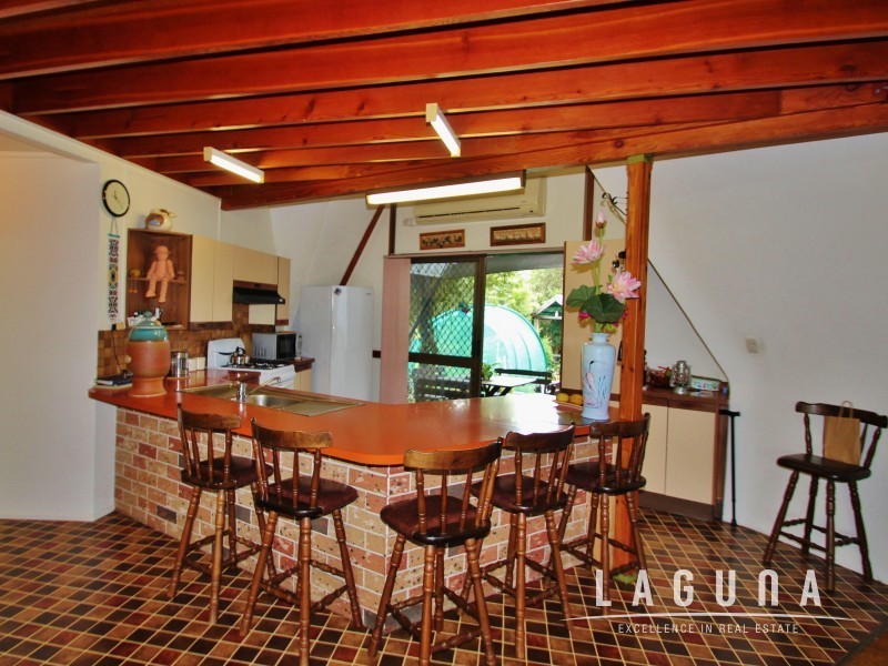 4 Matthew Lane, Jones Hill QLD 4570