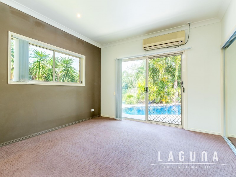7 Topaz Court, Southside QLD 4570