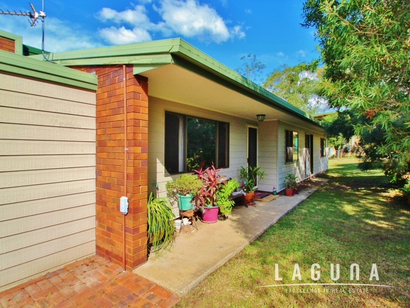 9 Heather Street, Southside QLD 4570