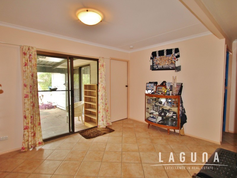 9 Heather Street, Southside QLD 4570