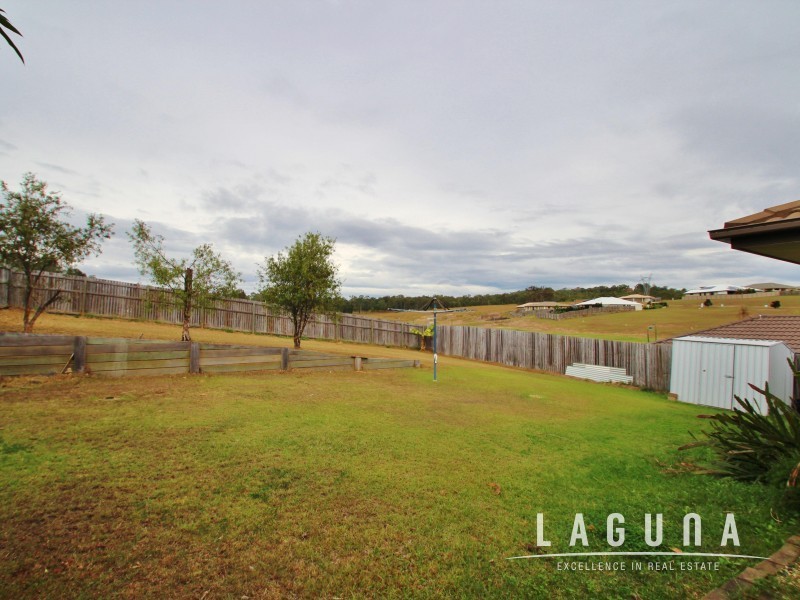 33 Premier Avenue, Jones Hill QLD 4570