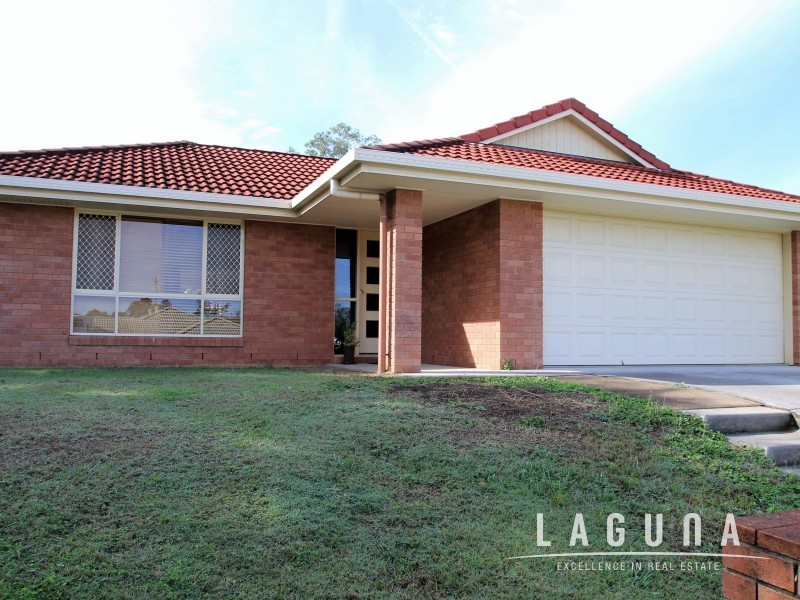16 Decker Place, Southside QLD 4570