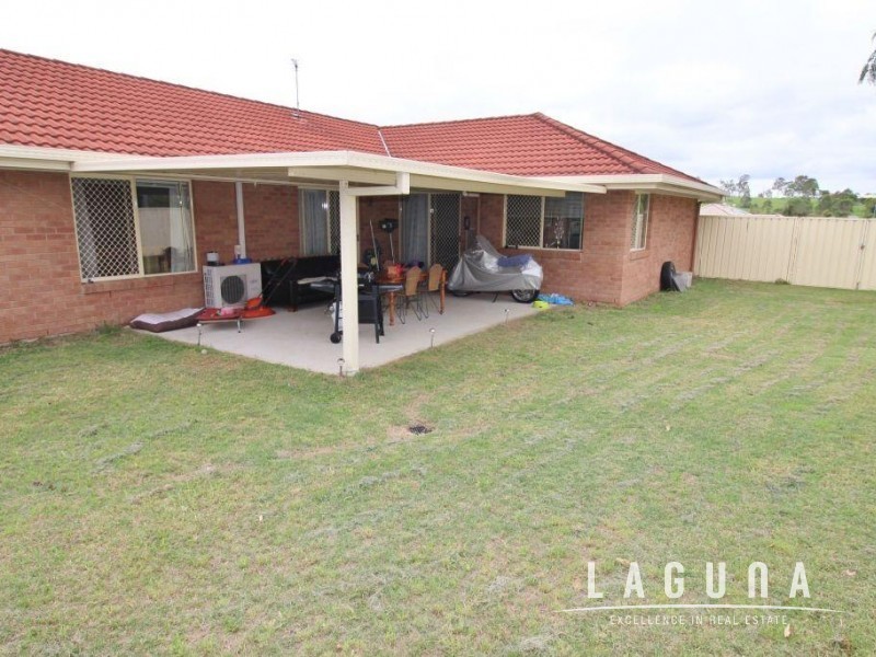 16 Decker Place, Southside QLD 4570