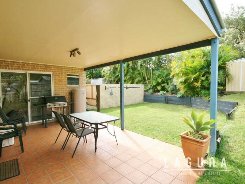 2/5 Rumbalara Avenue, Rainbow Beach QLD 4581