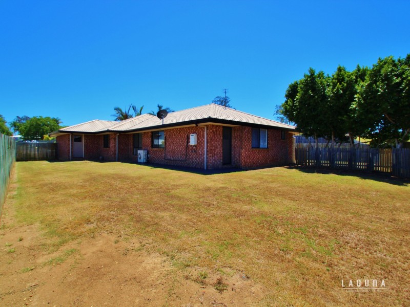 7 Decker Place, Southside QLD 4570