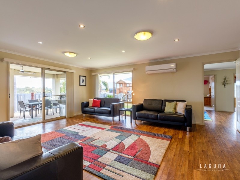 11 Directors Circuit, Jones Hill QLD 4570