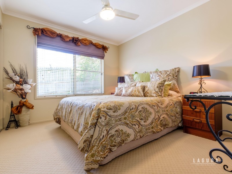 11 Directors Circuit, Jones Hill QLD 4570