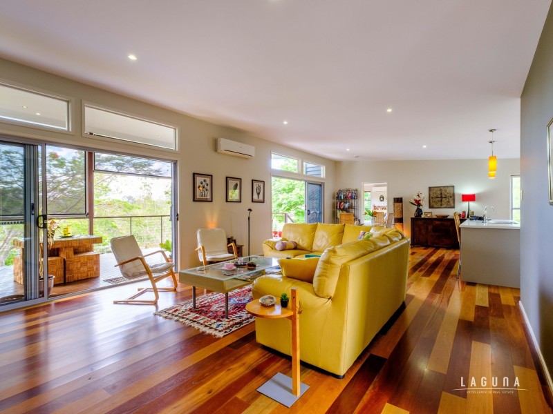 98 Robert Road, Chatsworth QLD 4570