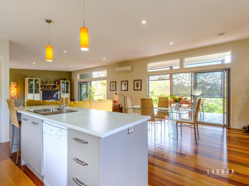 98 Robert Road, Chatsworth QLD 4570