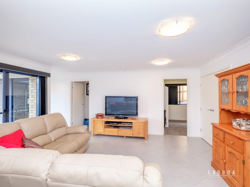 52 Hilltop Avenue, Southside QLD 4570