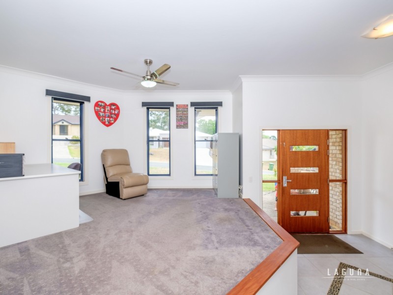 52 Hilltop Avenue, Southside QLD 4570