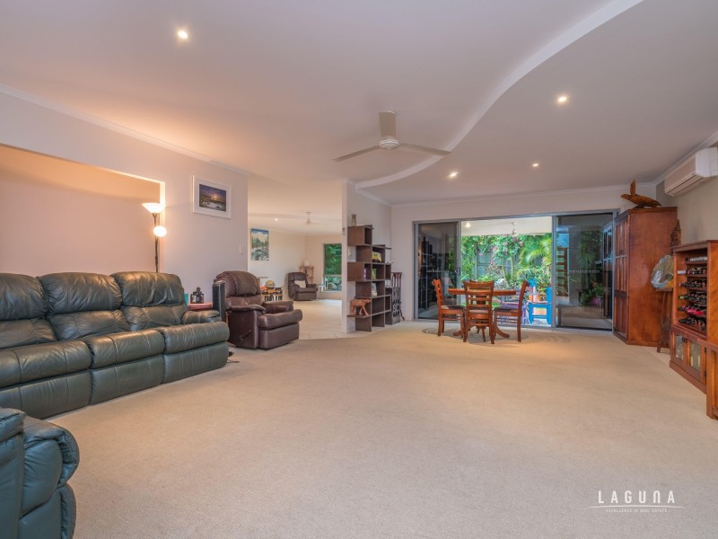 8 Federation Court, Southside QLD 4570