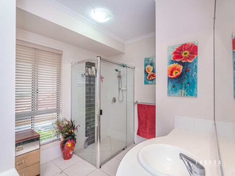 8 Federation Court, Southside QLD 4570