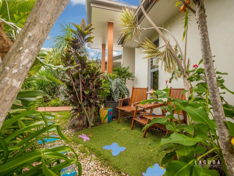 8 Federation Court, Southside QLD 4570