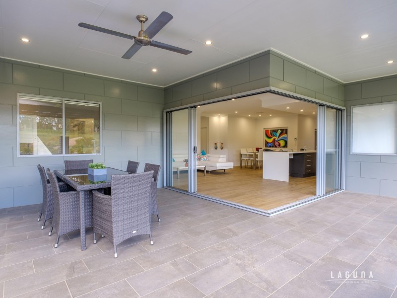 2 Brickfield Crescent, Southside QLD 4570