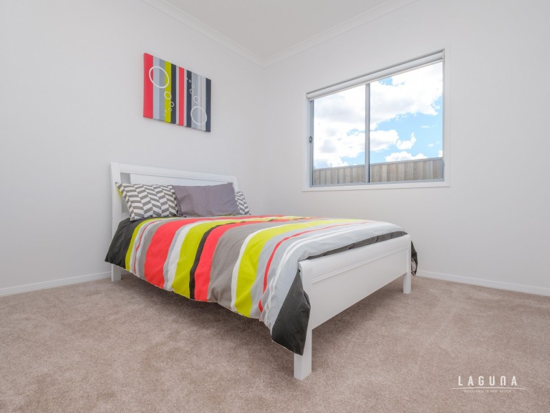2 Brickfield Crescent, Southside QLD 4570