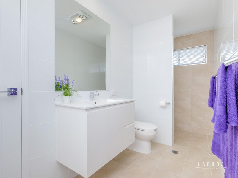 2 Brickfield Crescent, Southside QLD 4570
