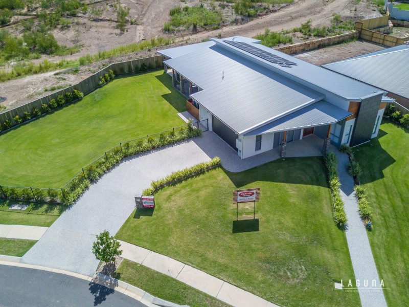 2 Brickfield Crescent, Southside QLD 4570