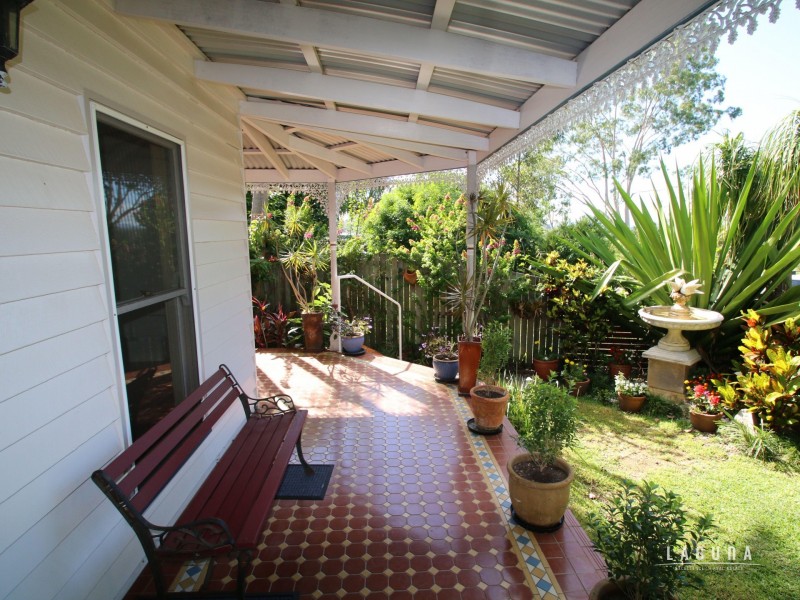 12 Exhibition Road, Southside QLD 4570